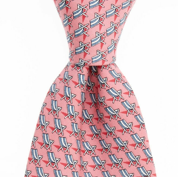 Vineyard Vines Other - Vineyard vines beach chair tie